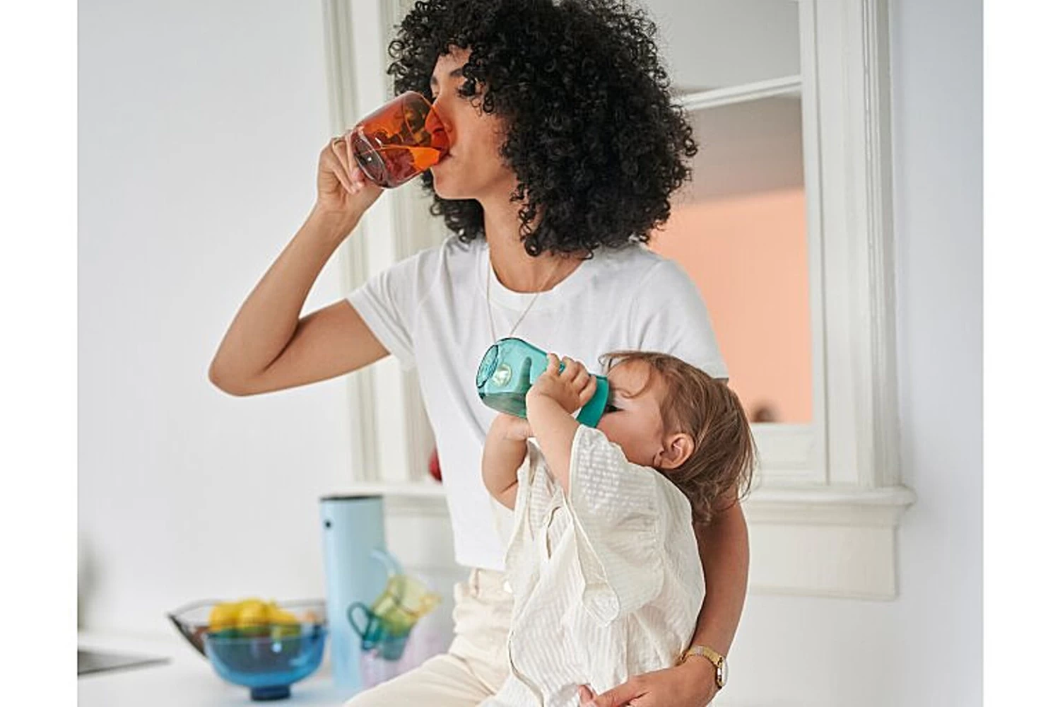 Mepal Mio 300 Ml 360° Oefenbeker - Flowers & Butterflies 2 Mepal Mio 300 Ml 360° Oefenbeker - Flowers & Butterflies - Afbeelding 2